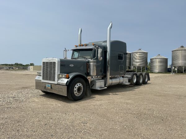 2006 379 EXHD Peterbilt