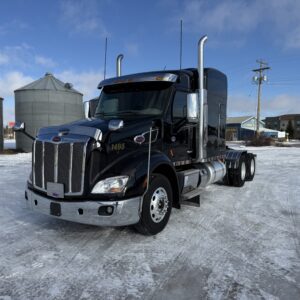 2020 579 Peterbilt