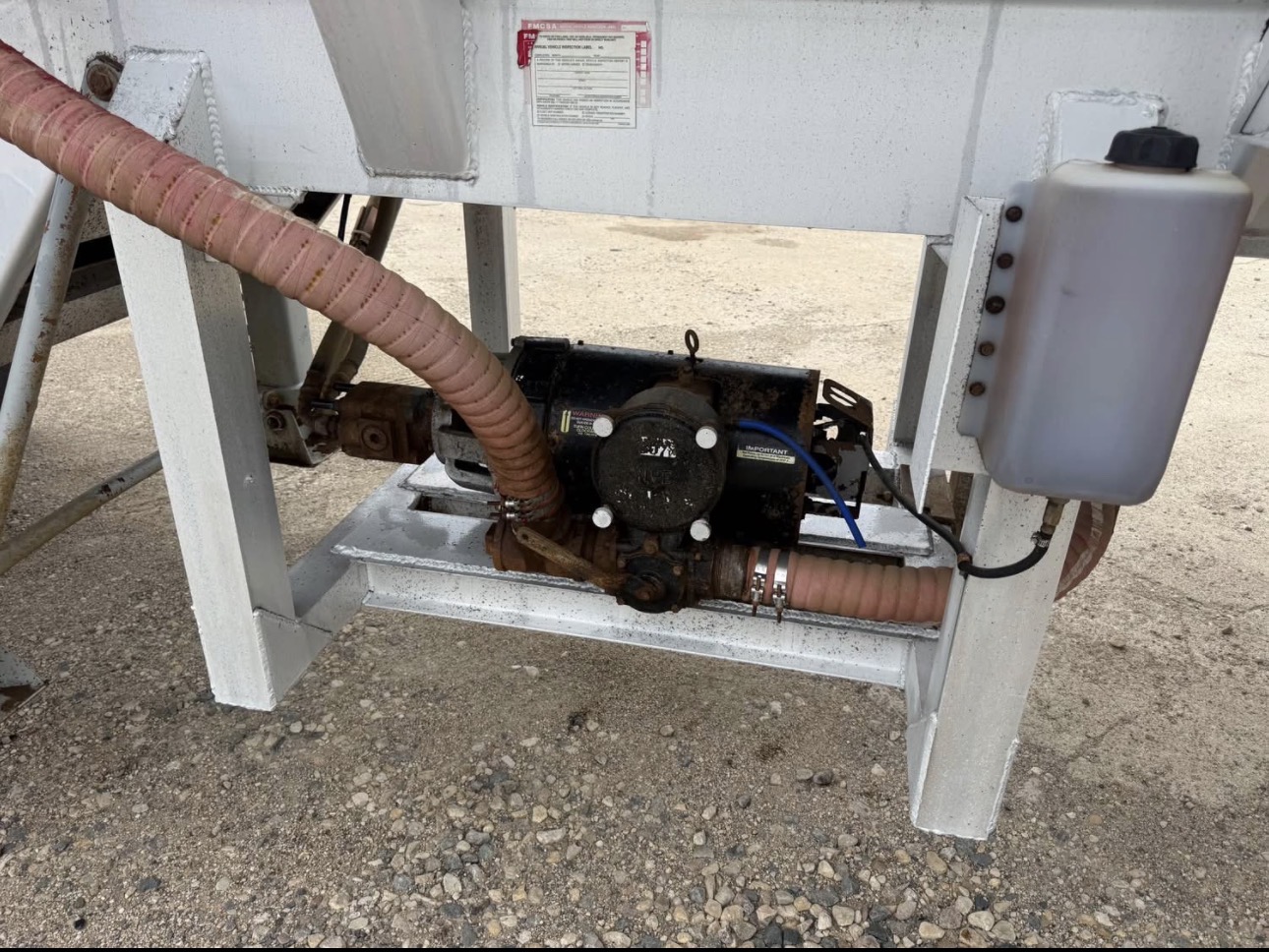 2012 Dragon 165 Vac Trailer - Image 8